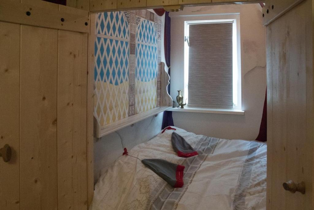 Groepsaccommodatie Kom In De Bedstee Sprookje Winterswijk Exterior foto